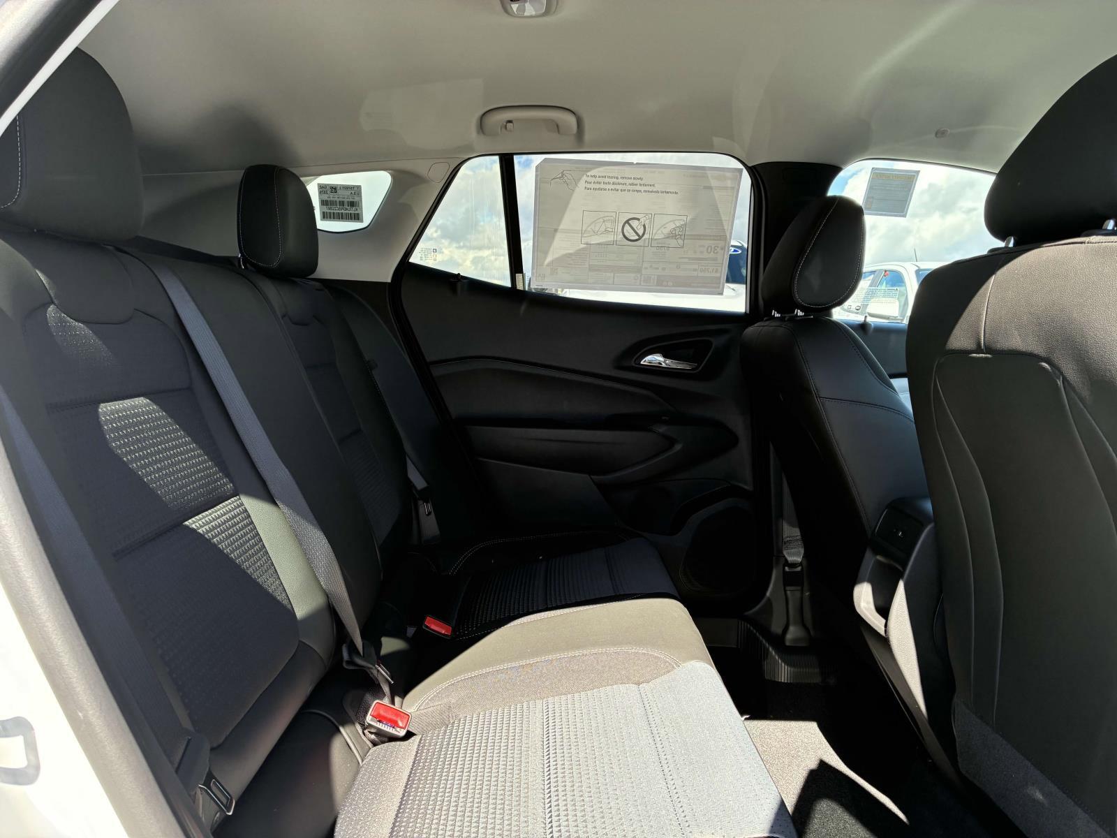 2025 Chevrolet Trax Vehicle Photo in LOS ANGELES, CA 90007-3794