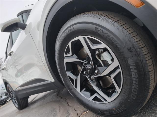 2024 Kia Sportage Vehicle Photo in AURORA, CO 80012-4011