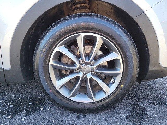 2017 Hyundai Santa Fe Vehicle Photo in THOMPSONTOWN, PA 17094-9014