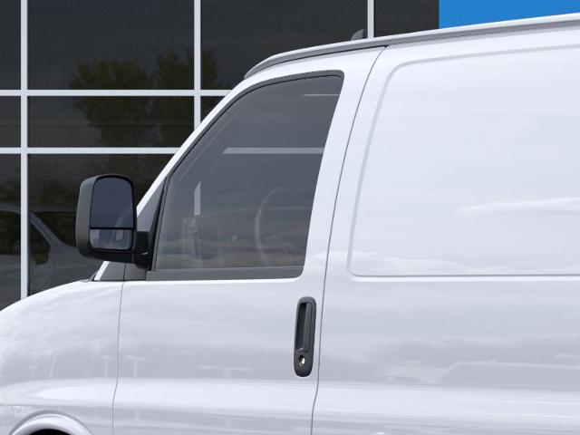 2025 Chevrolet Express Cargo 2500 Vehicle Photo in MIAMI, FL 33172-3015