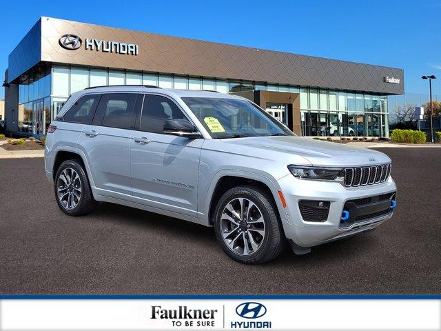 2023 Jeep Grand Cherokee 4xe Vehicle Photo in Philadelphia, PA 19116