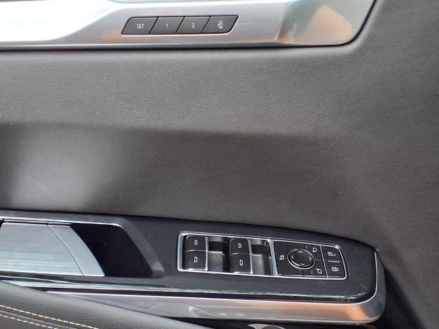 2025 Cadillac Escalade Vehicle Photo in San Antonio, TX 78230-1001