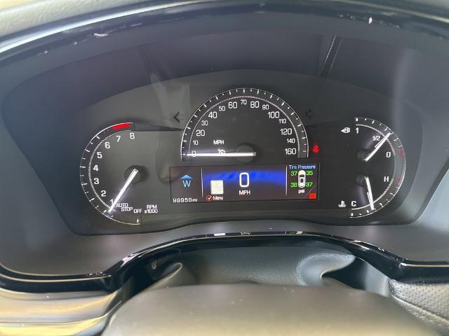 2018 Cadillac XT5 Vehicle Photo in MANHATTAN, KS 66502-5036