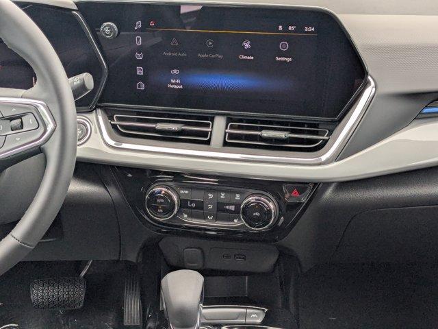 2025 Chevrolet Trax Vehicle Photo in BRUNSWICK, GA 31525-1881