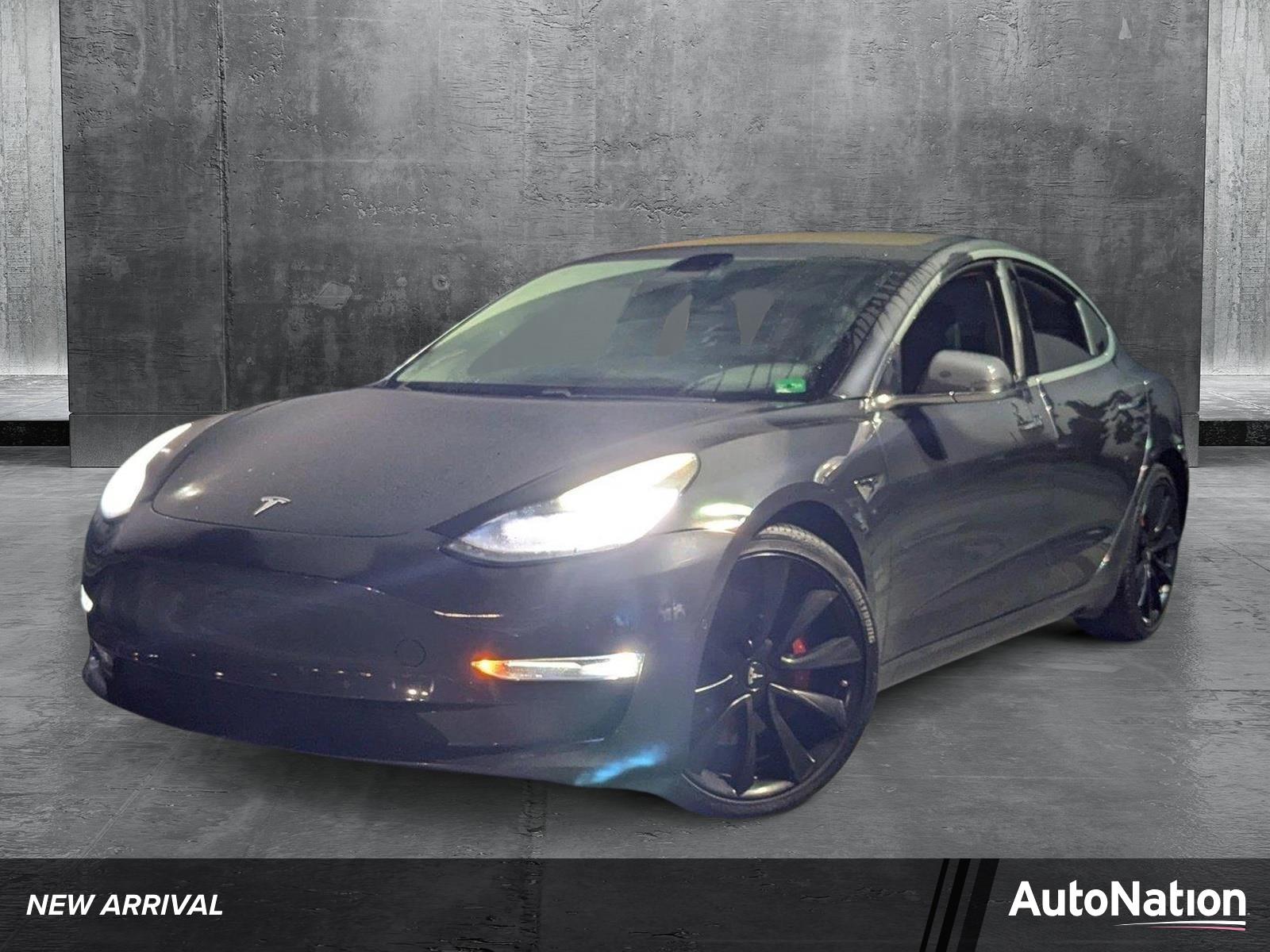 2018 Tesla Model 3 Vehicle Photo in Miami, FL 33135