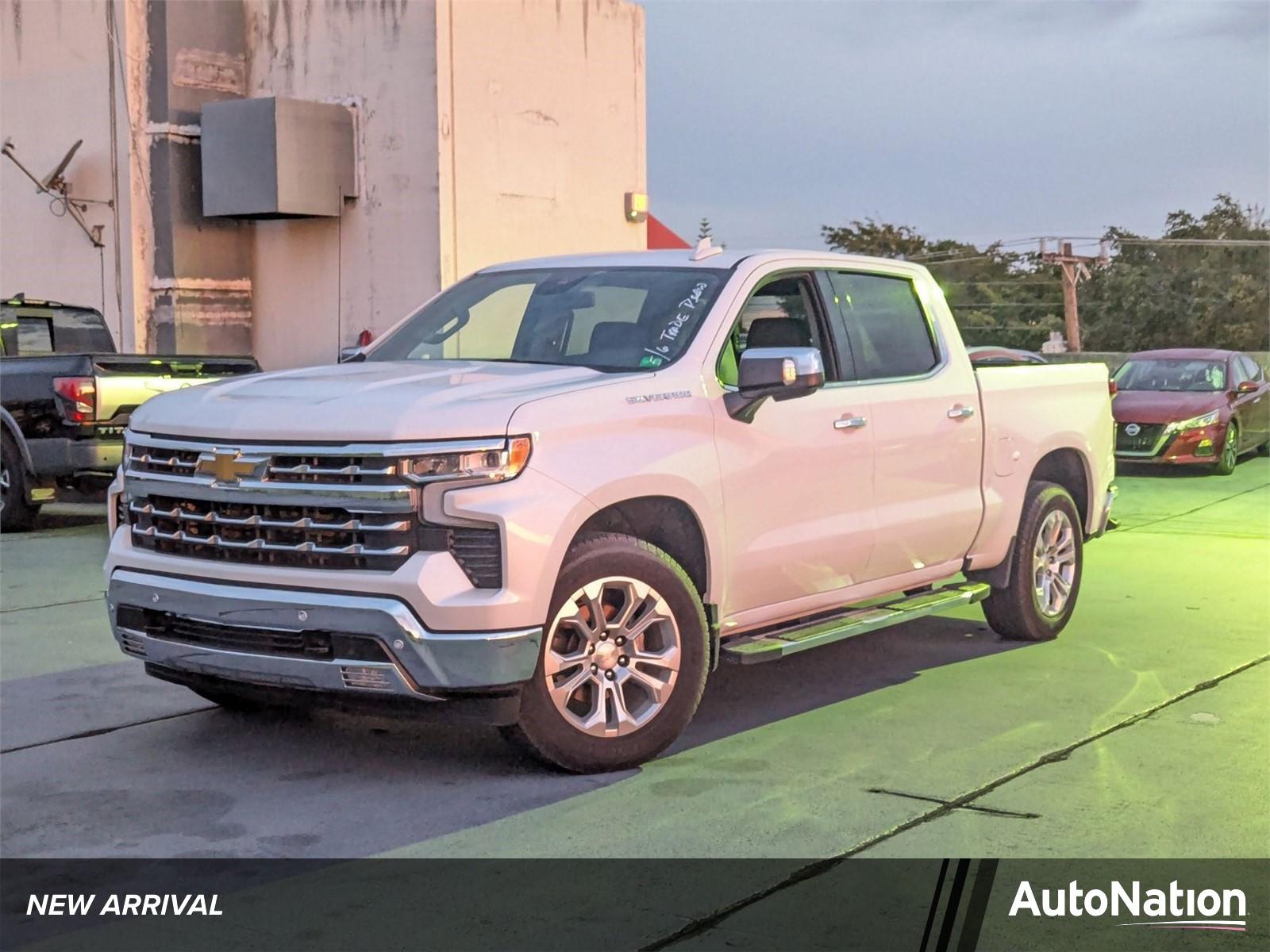 2024 Chevrolet Silverado 1500 Vehicle Photo in Miami, FL 33135