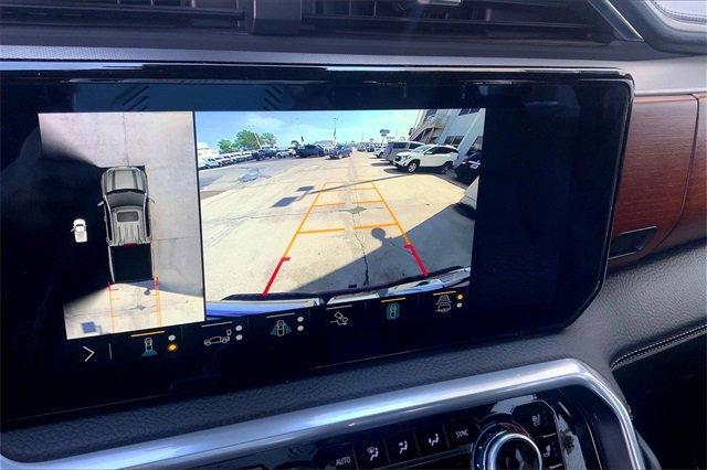 2022 GMC Sierra 1500 Vehicle Photo in TOPEKA, KS 66609-0000