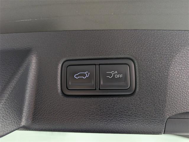 2023 Kia Telluride Vehicle Photo in ENGLEWOOD, CO 80113-6708