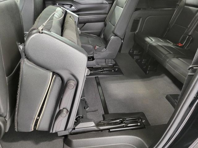 2023 GMC Yukon XL Vehicle Photo in APPLETON, WI 54914-4656