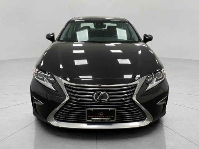2016 Lexus ES 350 Vehicle Photo in Appleton, WI 54913