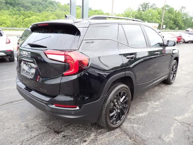 2023 GMC Terrain Vehicle Photo in ZELIENOPLE, PA 16063-2910