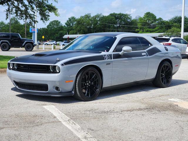 2022 Dodge Challenger Vehicle Photo in DENTON, TX 76210-9321
