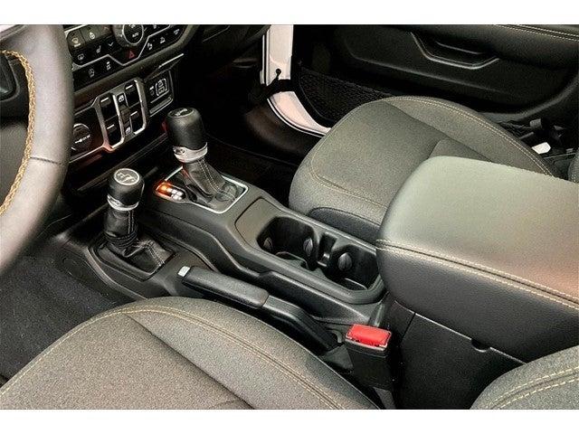 2024 Jeep Wrangler Vehicle Photo in Grapevine, TX 76051