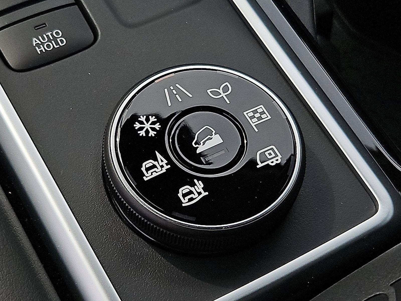 2025 Nissan Pathfinder Vehicle Photo in Jenkintown, PA 19046