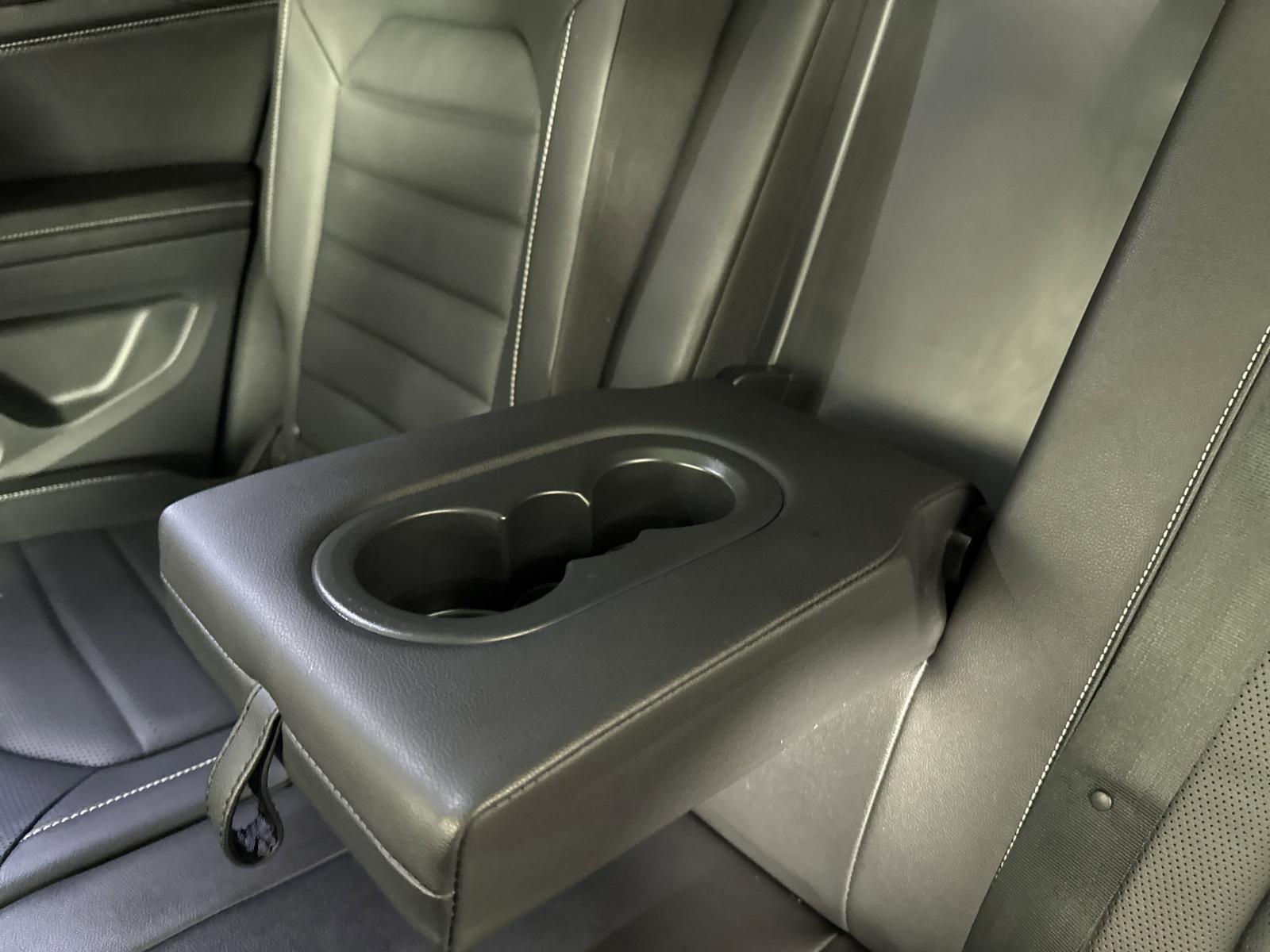 2024 Volkswagen Atlas Cross Sport Vehicle Photo in Georgetown, TX 78626