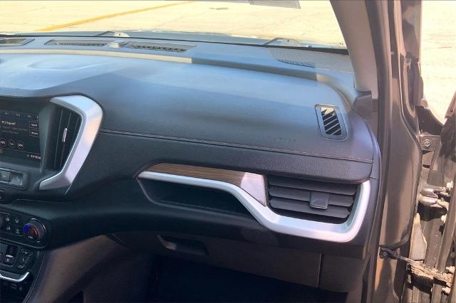 2020 GMC Terrain Vehicle Photo in Kansas City, MO 64114