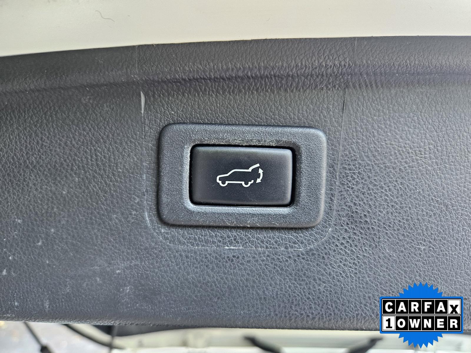 2017 Subaru Outback Vehicle Photo in Harrisburg, PA 17111