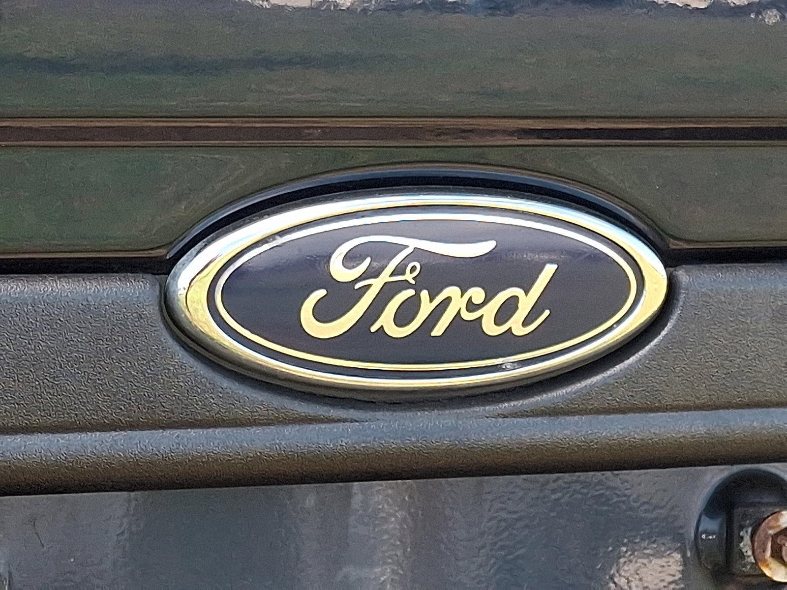 2002 Ford Focus Vehicle Photo in Easton, PA 18045