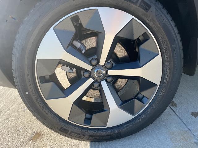 2025 Volvo XC40 Vehicle Photo in Grapevine, TX 76051