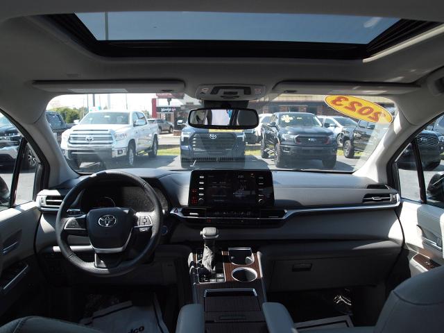 2023 Toyota Sienna Vehicle Photo in MADISON, IN 47250-1611