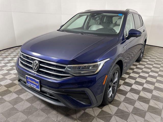 2022 Volkswagen Tiguan Vehicle Photo in PHOENIX, AZ 85014-3381