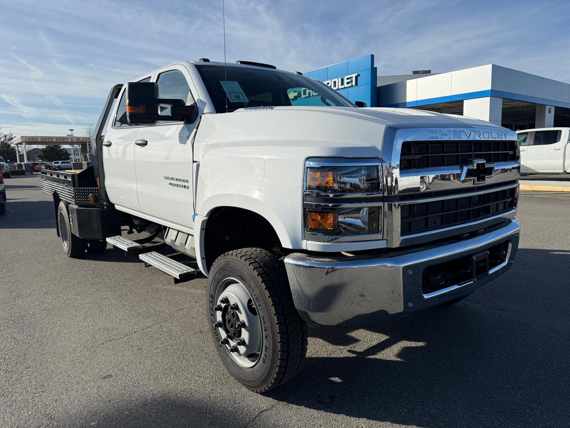 2024 Chevrolet Silverado 4500 HD Vehicle Photo in POST FALLS, ID 83854-5365