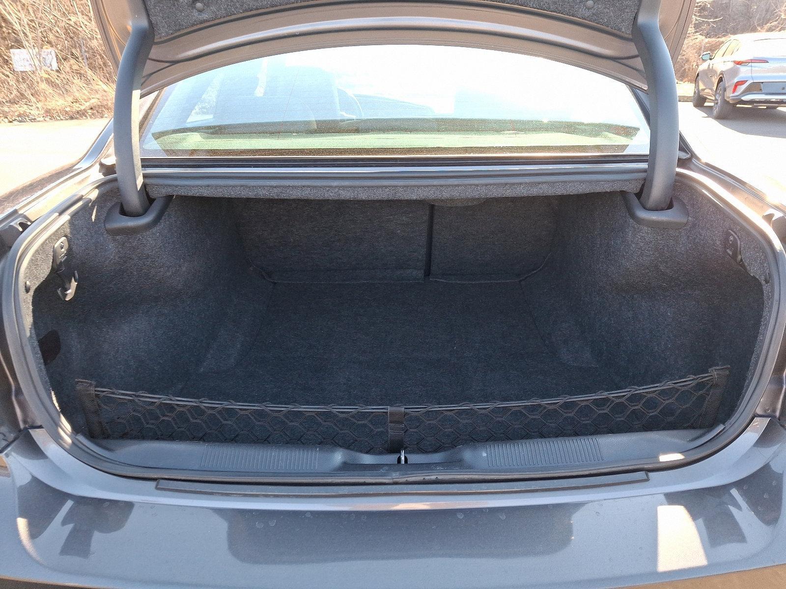 2013 Dodge Charger Vehicle Photo in Trevose, PA 19053