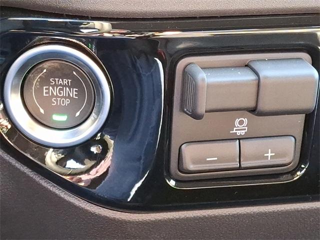 2025 GMC Sierra 1500 Vehicle Photo in LEWES, DE 19958-4935
