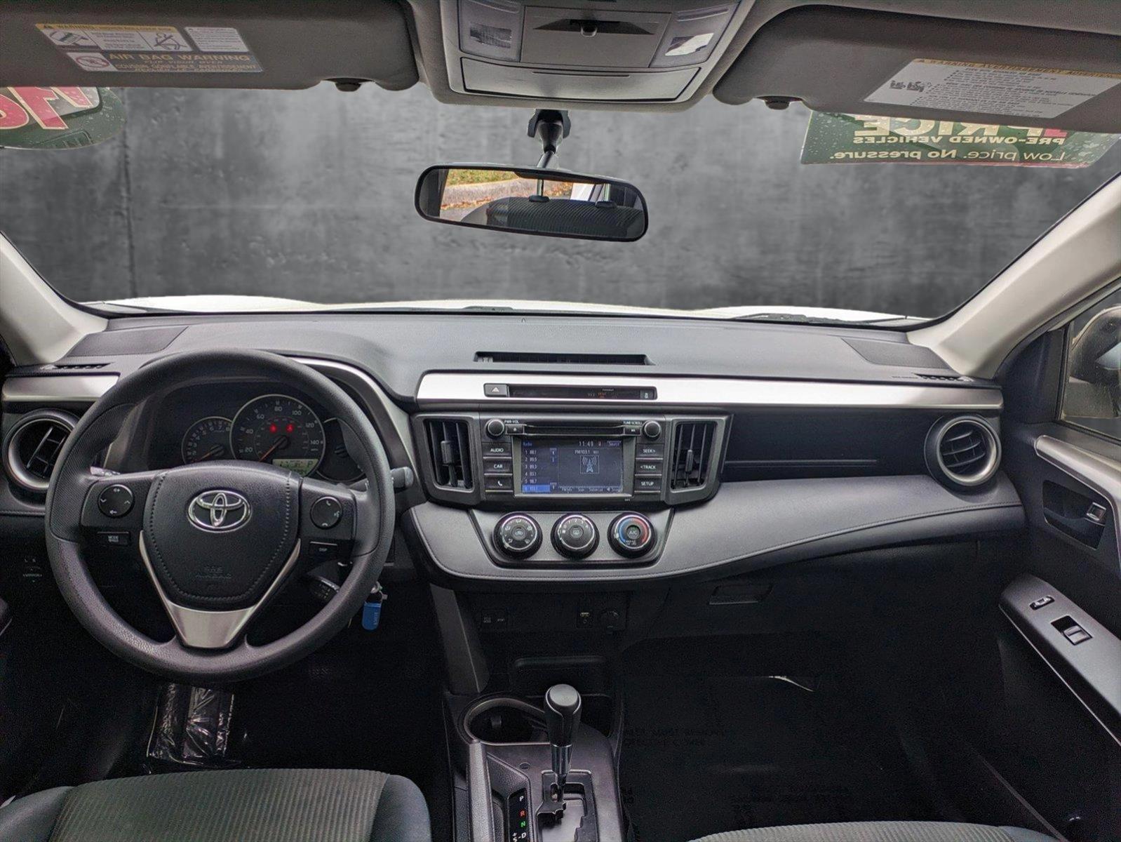 2016 Toyota RAV4 Vehicle Photo in GREENACRES, FL 33463-3207