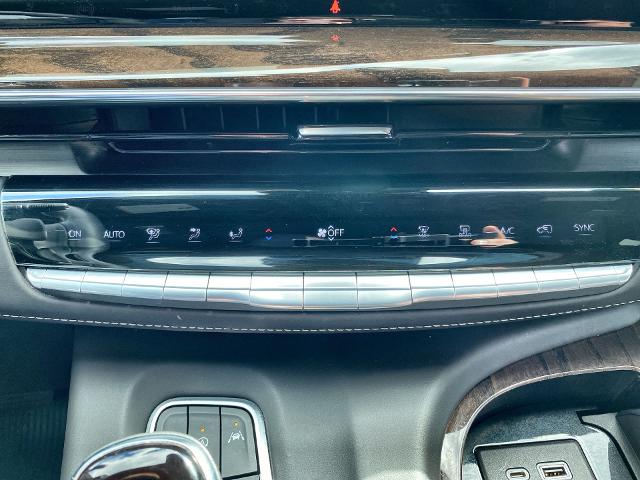 2021 Cadillac Escalade ESV Vehicle Photo in WILLIAMSVILLE, NY 14221-2883