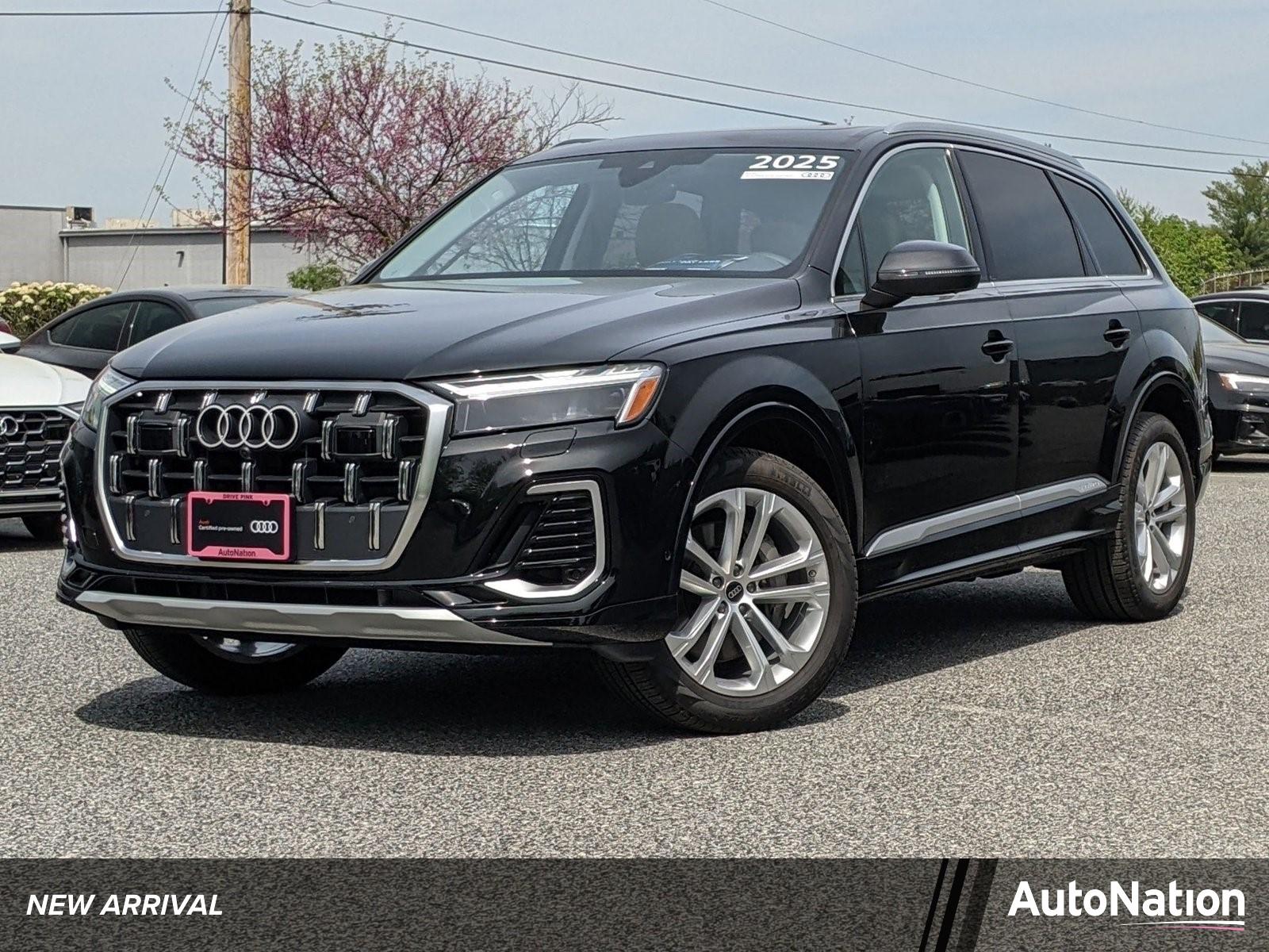 2025 Audi Q7 Vehicle Photo in Cockeysville, MD 21030