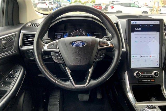 2022 Ford Edge Vehicle Photo in TOPEKA, KS 66609-0000