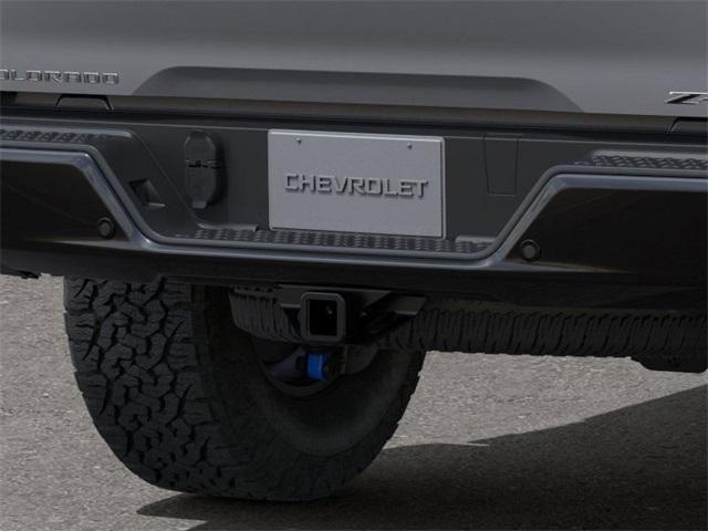 2025 Chevrolet Colorado Vehicle Photo in ENGLEWOOD, CO 80113-6708