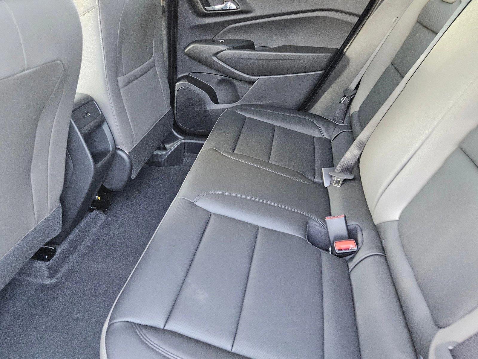 2025 Chevrolet Trax Vehicle Photo in GREENACRES, FL 33463-3207