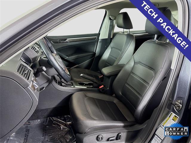 2017 Volkswagen Passat Vehicle Photo in Puyallup, WA 98371
