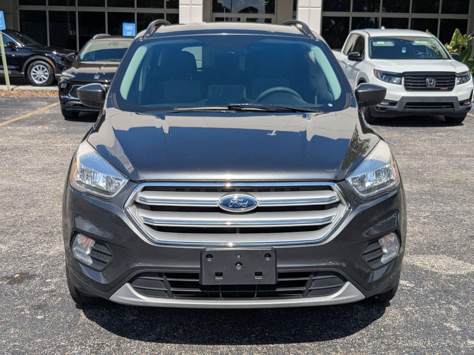 2018 Ford Escape Vehicle Photo in Miami, FL 33015