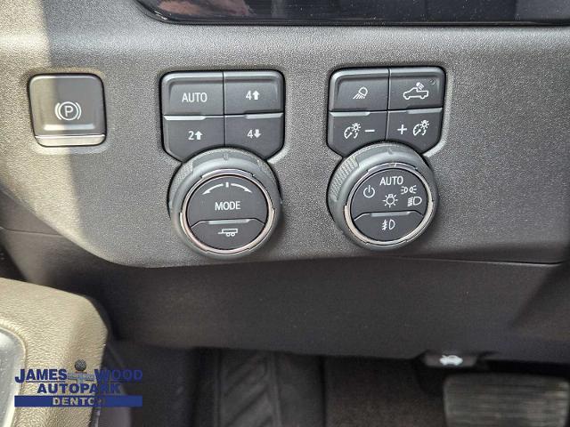 2024 Chevrolet Silverado 2500 HD Vehicle Photo in DENTON, TX 76210-9321