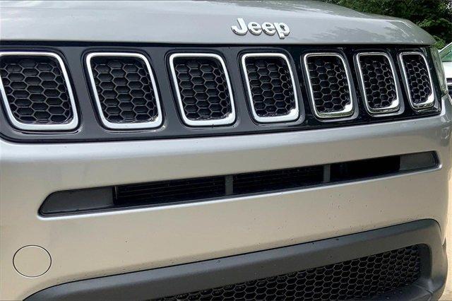 2021 Jeep Compass Vehicle Photo in KANSAS CITY, MO 64114-4545