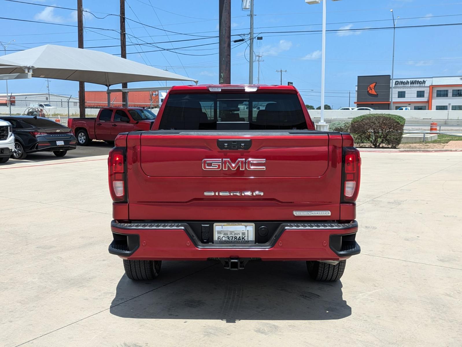 2023 GMC Sierra 1500 Vehicle Photo in SELMA, TX 78154-1460