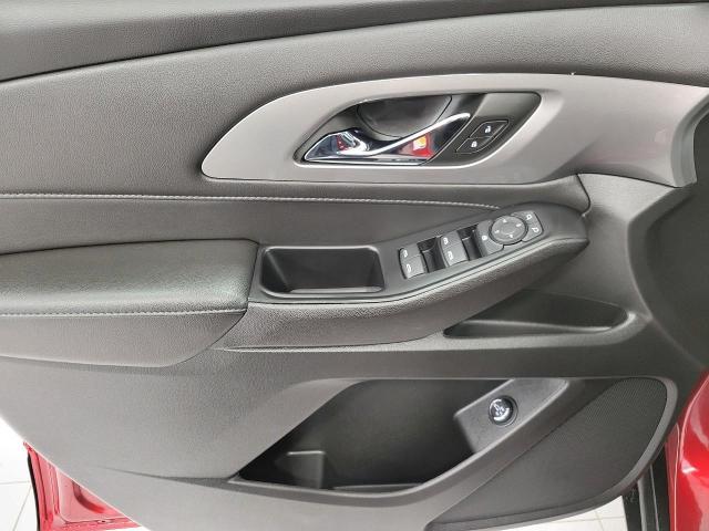 2023 Chevrolet Traverse Vehicle Photo in NEENAH, WI 54956-2243