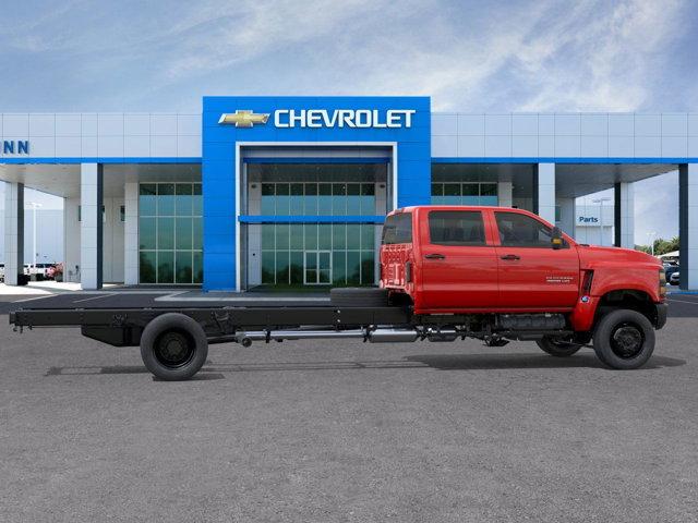 2025 Chevrolet Silverado Chassis Cab Vehicle Photo in SELMA, TX 78154-1460