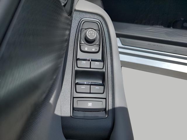 2025 Subaru Legacy Vehicle Photo in Green Bay, WI 54304