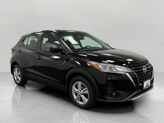 2025 Nissan Kicks Play Vehicle Photo in Appleton, WI 54913