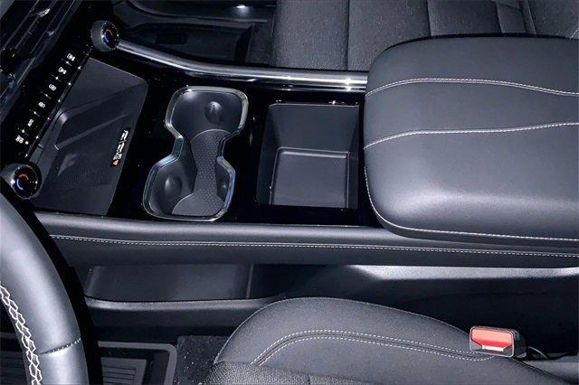 2025 Chevrolet Traverse Vehicle Photo in KANSAS CITY, MO 64114-4502