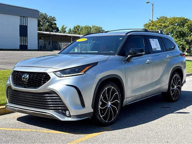 2022 Toyota Highlander Vehicle Photo in Hinesville, GA 31313