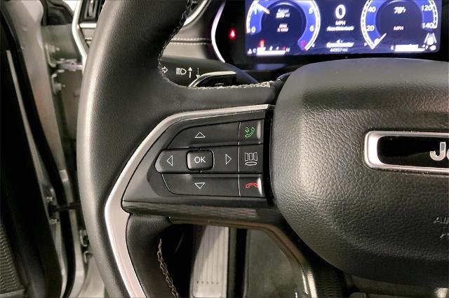 2023 Jeep Grand Cherokee L Vehicle Photo in Kansas City, MO 64114
