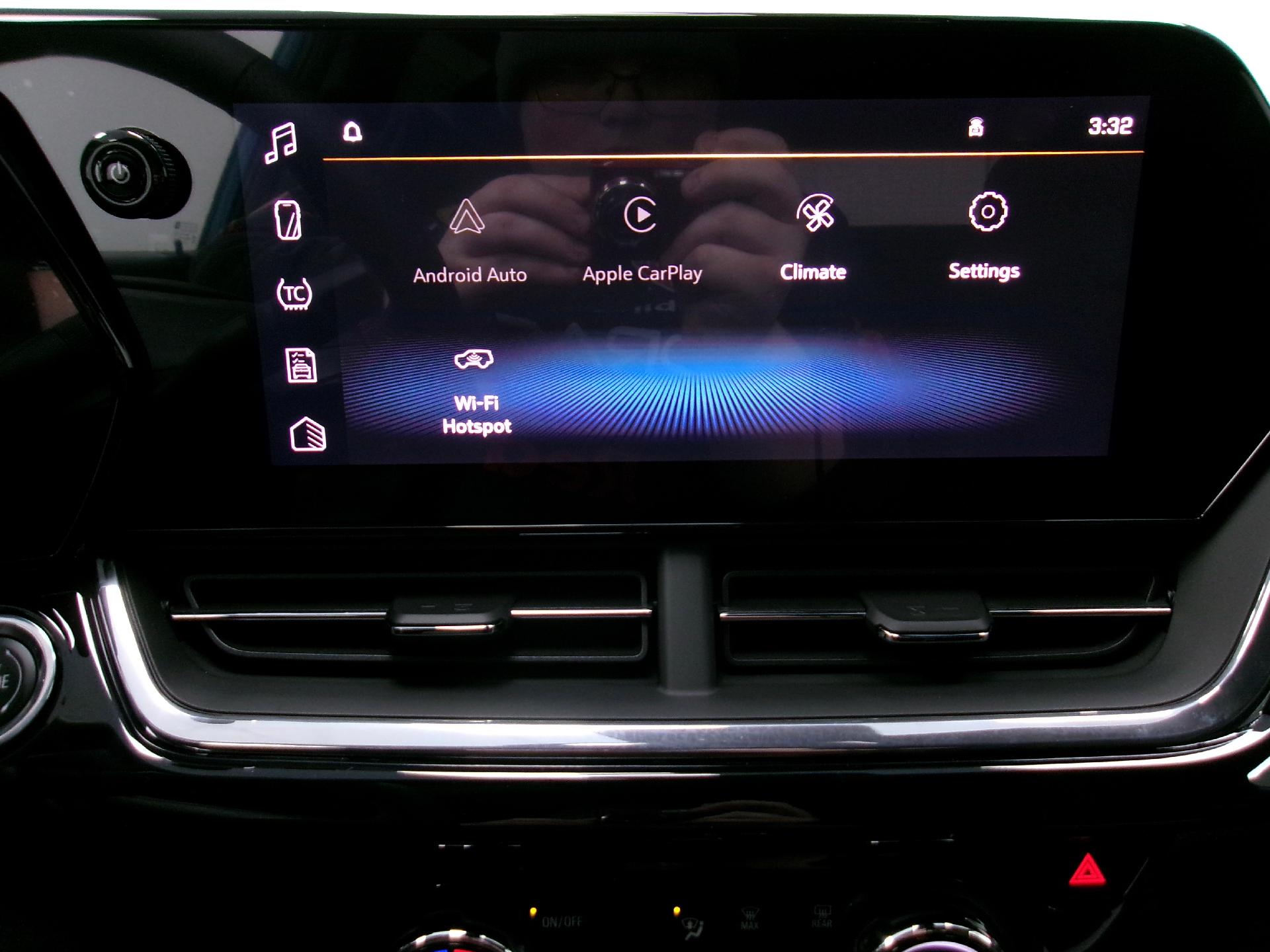 View vehicle photo 5