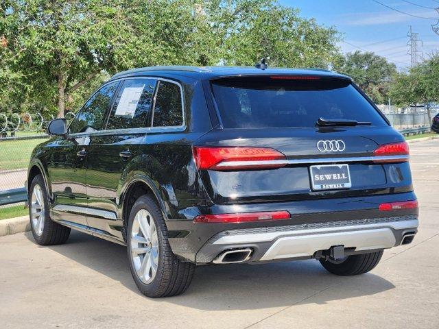 2025 Audi Q7 Vehicle Photo in HOUSTON, TX 77090