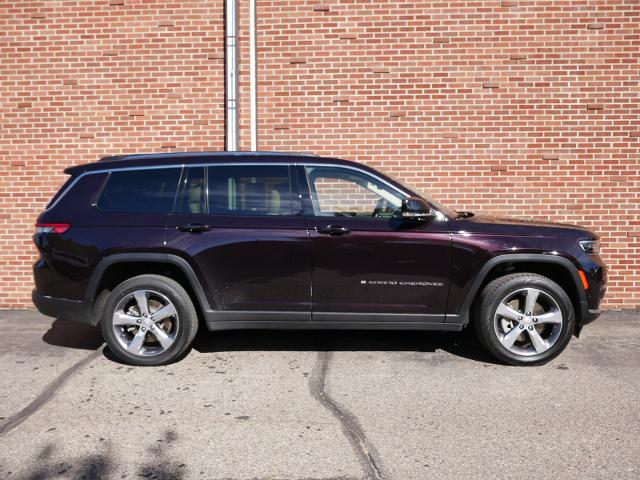 Used 2022 Jeep Grand Cherokee L Limited with VIN 1C4RJKBG4N8599813 for sale in Edina, Minnesota