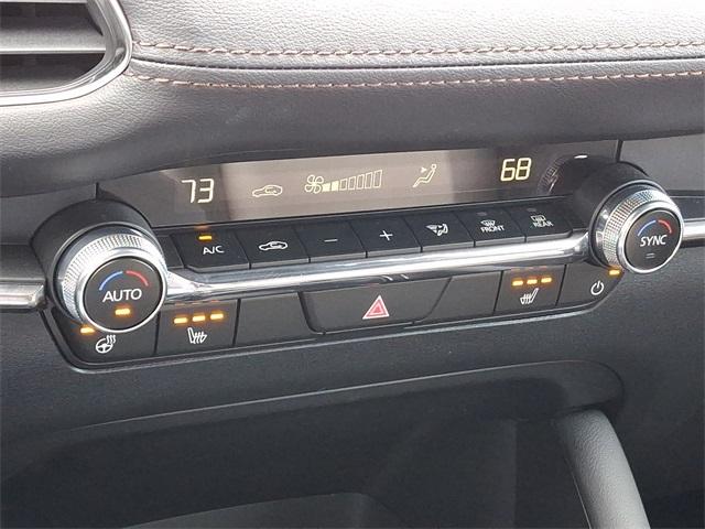 2024 Mazda3 Hatchback Vehicle Photo in New Bloomfield, PA 17068